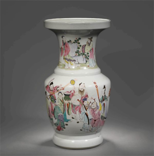 Qing Dynasty Yongzheng Era Famille Rose Immortals Plate-mouthed Zun