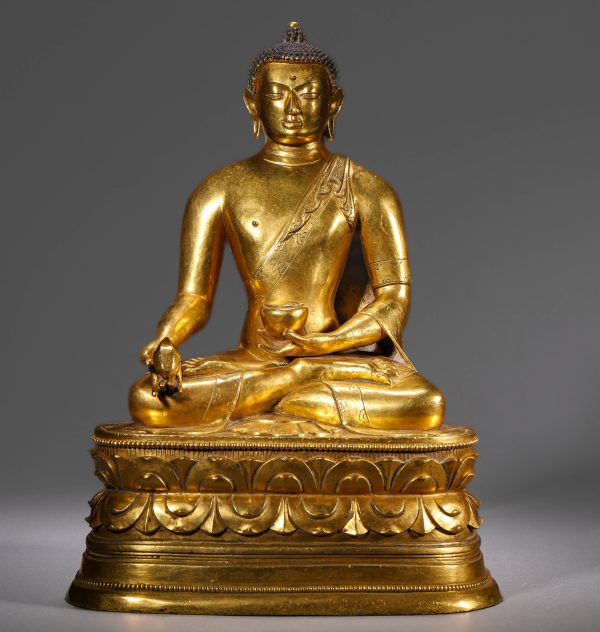 3316：A Gilt-Bronze Medicine Buddha Figure